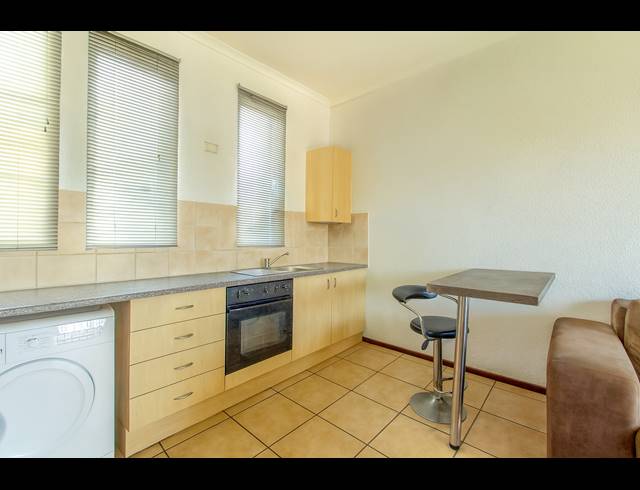 2 BEDROOM APARTMENT FOR SALE IN HONEYDEW